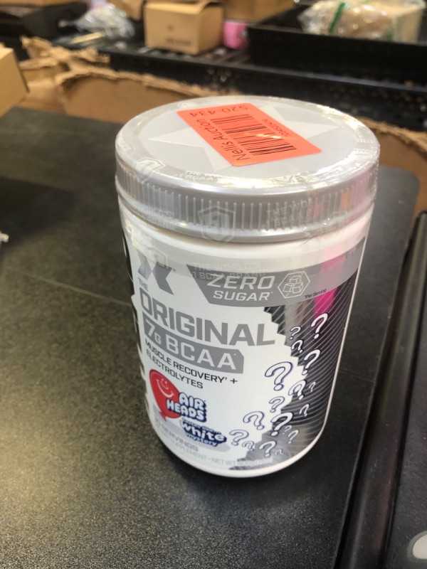 Photo 2 of XTEND Original BCAA Powder Airheads White Mystery | ZERO CARB, ZERO SUGAR - Post Workout Muscle Recovery Drink with Amino Acids - 7g BCAAs for Men & Women | 30 Servings exp- 01/2025