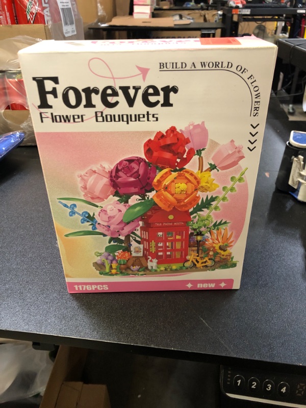 Photo 2 of Sopu Flower Bouquet Building Kit Bonsai Rose Fowers, Artificial Flowers Building Blocks Set, Valentines Day Gifts for Him Her, Birthday Gifts Valentines Gifts for Her Women (Telephone Booth Flower)