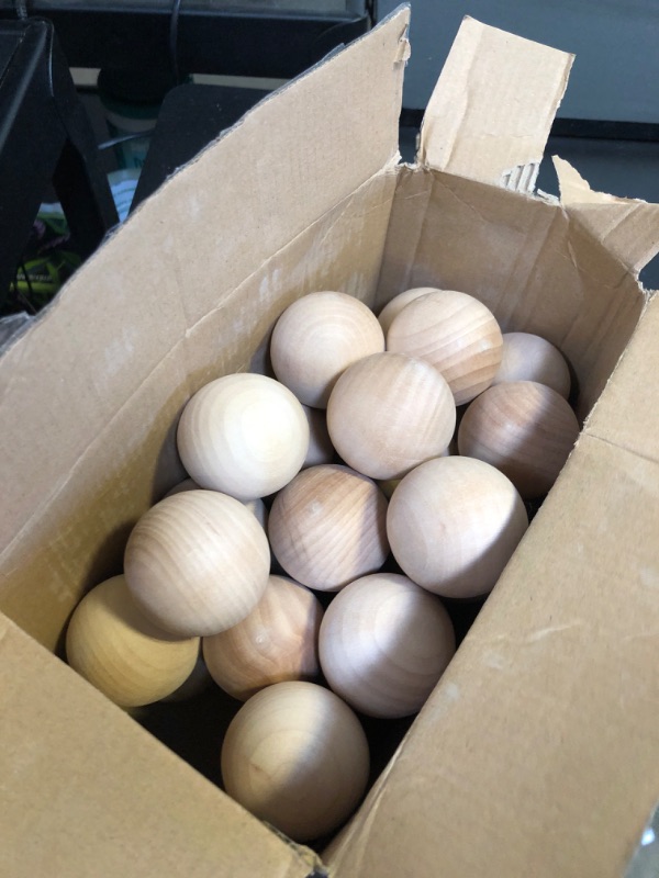 Photo 2 of MANCHAP 30 PCS 2 Inch Wooden Ball, Unfinished Wood Balls, Natural Wood Spheres No Hole for Crafts, DIY Projects and Decoration