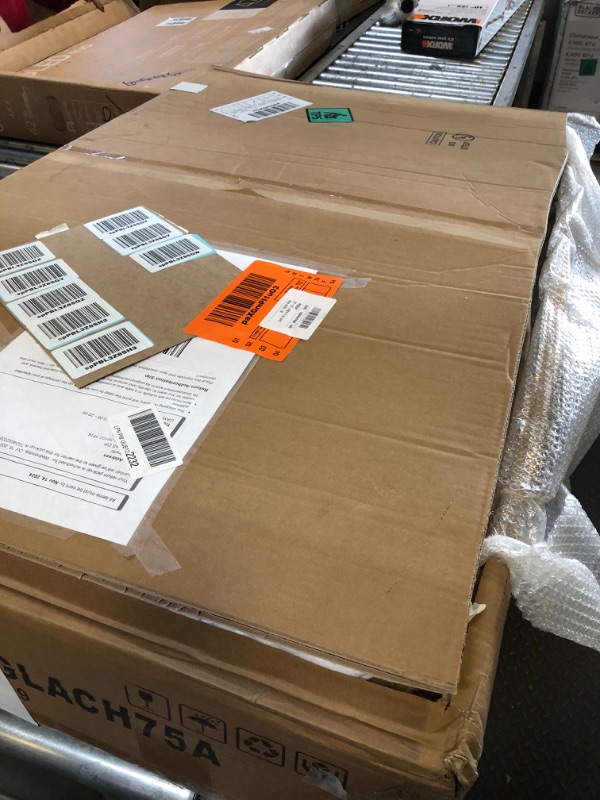 GOJOOASIS 80" Chicken Coop for 24 Chickens Outdoor Wooden Hen House