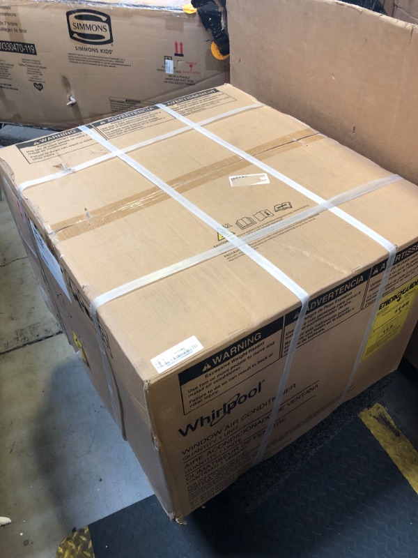 Photo 1 of 1000 Sq. Ft. Window Air Conditioner factory sealed 