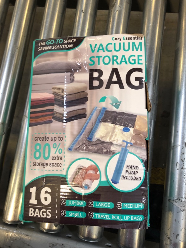 Photo 2 of 16 Pack Vacuum Storage Bags, Space Saver Bags (2 Jumbo/2 Large/3 Medium/3 Small/6 Roll) Compression Storage Bags for Comforters and Blankets, Vacuum Sealer Bags for Clothes Storage, Hand Pump Included