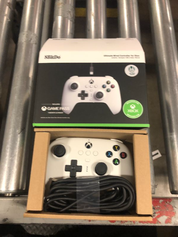 Photo 2 of 8Bitdo Ultimate Wired Controller for Xbox Series X|S, Xbox One and Windows, Hall Effect Joystick Update, PC Gaming Gamepad with Back Buttons, Trigger Vibration - Officially Licensed (White)