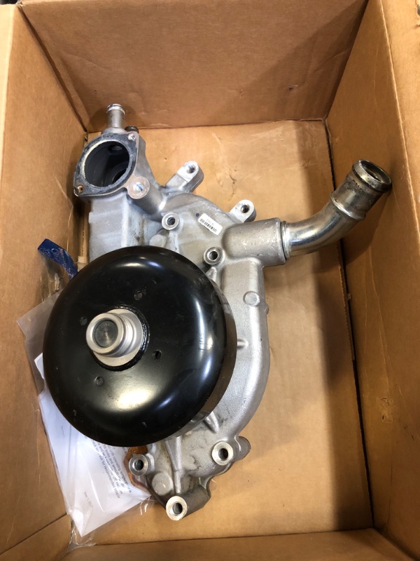 Photo 2 of ACDelco Gold 252-845 (19195104) Engine Water Pump