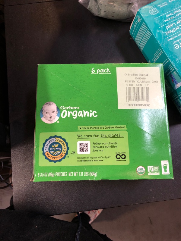 Photo 2 of (Pack of 6) Gerber 2nd Foods Organic Baby Food Banana Blueberry Blackberry Oatmeal 3.5 oz. Pouch exp june 2025