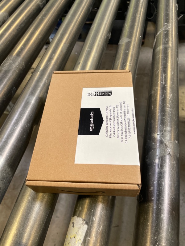 Photo 1 of AmazonBasics C Cell 1.5 Volt Everyday Alkaline Batteries - Pack of 12 (Package may vary)