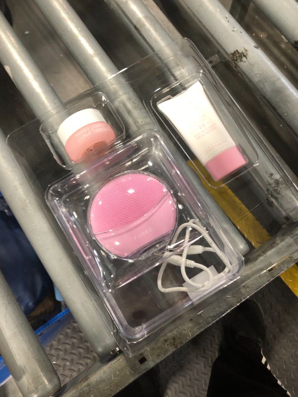 Photo 2 of ***looks still new due to seal not damaged*** FOREO LUNA 4 mini Set Face Cleansing Brush & Face Massager + Ultra-Nourishing Cleansing Balm, 0.5 fl oz + Micro-Foam Cleanser 2.0, 0.67 fl oz - Face Care - Facial Skin Care Products for All Skin Types