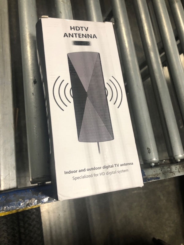 Photo 2 of 2025 TV Antenna,1200+ Miles Long Range TV Antenna, HD Digital TV Antenna Indoor with Signal Booster, Antenna for Smart TV and All Older TV's-Supports 4K 1080p -33ft Long Cables