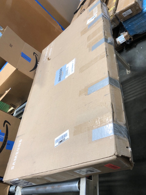 Photo 1 of ** ONLY OARTS BROKEN** Samsung 55-Inch Class Crystal UHD U8000F 4K Smart TV (2025 Model) Endless Free Content, Crystal Processor 4K, MetalStream Design, Knox Security, Alexa Built-in