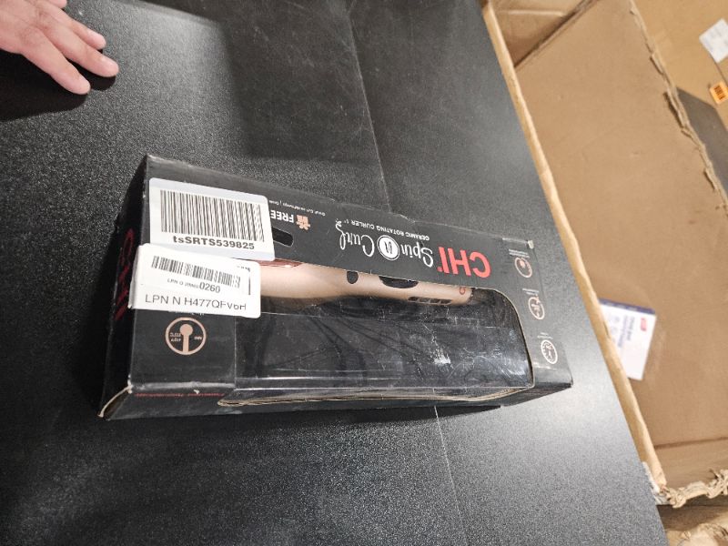 Photo 1 of **USED**
CHI Spin N Curl, Curling Iron For Healthy & Shiny Effortless Curls & Waves, Provides Preset Temperature Settings For Each Hair Texture, Rose Gold