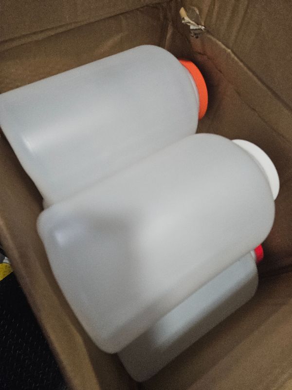 Photo 1 of Carlisle FoodService Products Stor N' Pour Plastic Replacement Color Caps, Backup Container, Bar Supplies with Break Resistant for Bar, 1 Gallon, Assorted, (Pack of 6)