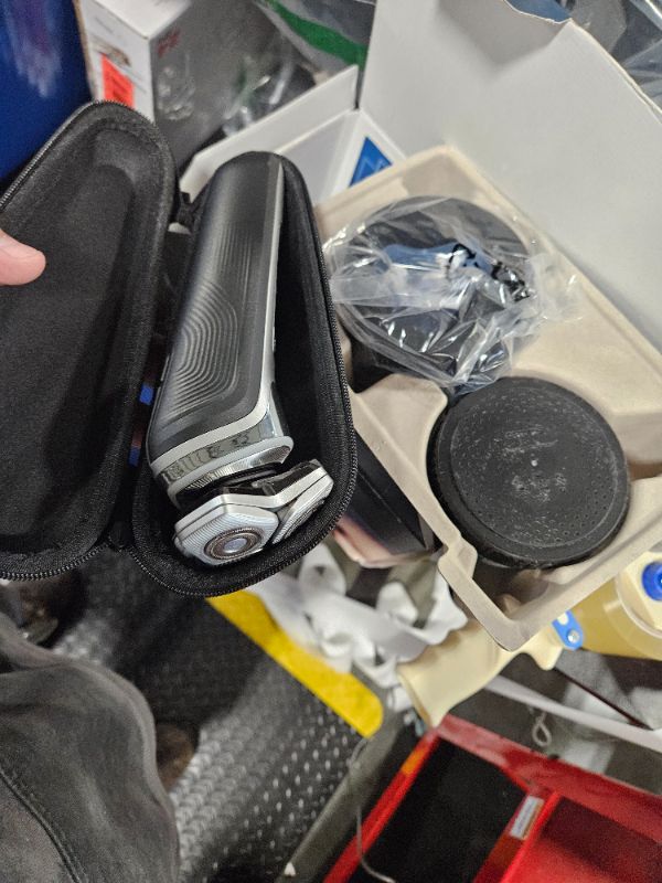 Photo 1 of **USED**
Philips Norelco 9500 Rechargeable Wet & Dry Electric Shaver with Quick Clean, Travel Case, Pop up Trimmer, S9985/84