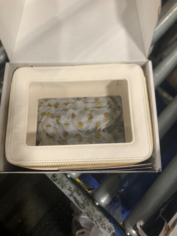 Photo 3 of ***USED***Aveniee Large Clear Makeup Bag Cosmetic bags, Travel Toiletry Bag for Women, Clear Make up Bag Case, Chic Makeup Pouch with Transparent Vinyl Windows & Gold Zippers(White)