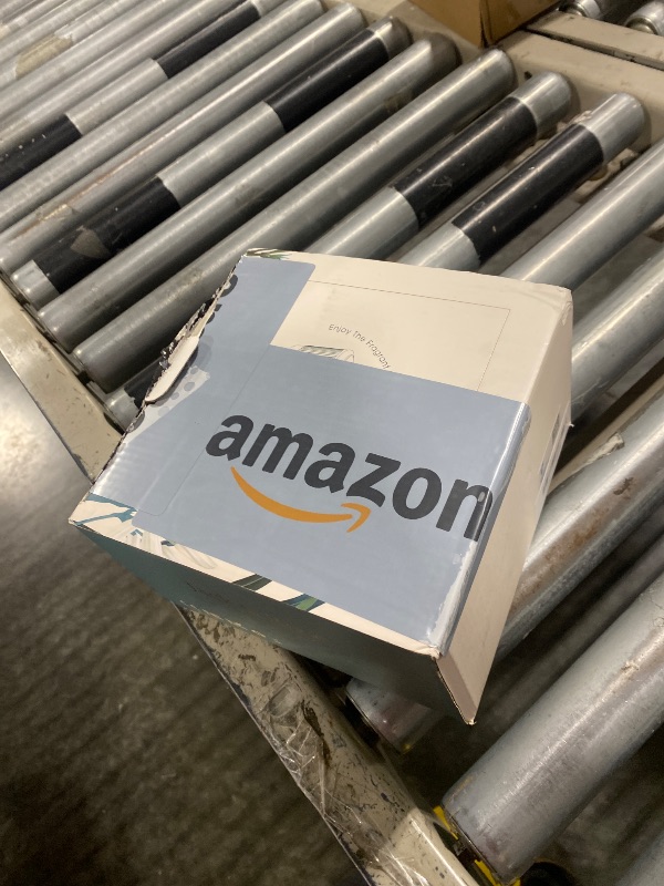 Photo 1 of Essential Oil Diffuser for Home, Diffusers for Essential Oils Large Room, 500ml Aromatherapy Diffuser, 7 Colors Changed