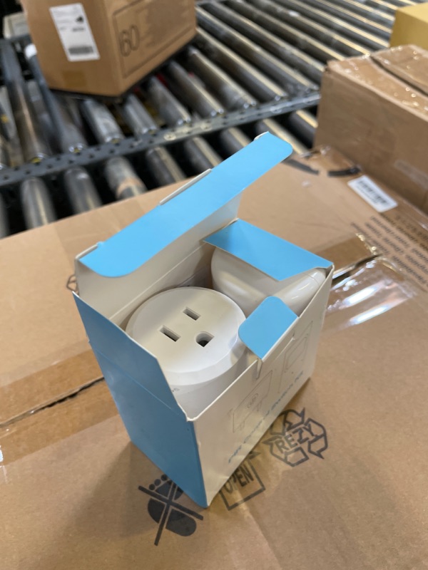 Photo 1 of Upgraded Plug-in Motion Activated Light Control, Souphran Wireless Motion Detector and Plug Set, No Wiring, Adjustable Detection Range, Always-on Timer and Light Sensor, (1 Pack-new)