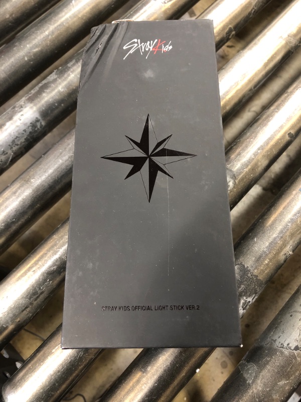 Photo 1 of Stray Kids - Official Light Stick Ver.2