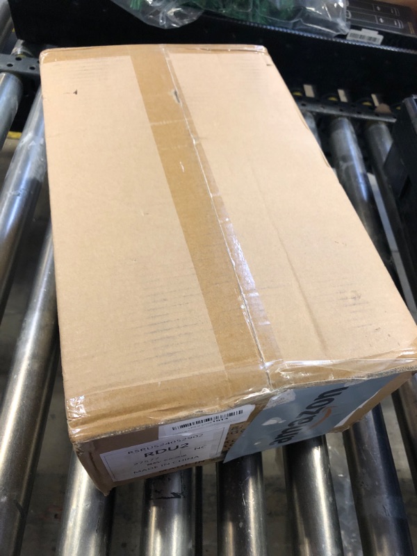 Photo 1 of Masthome Mop Bucket with Wringer Set, 5 Extra Microfiber Mop Refills, Microfiber Spin Mop and Bucket System for Floor Cleaning, 1 Gallons Small Mop Bucket for Compact Storage