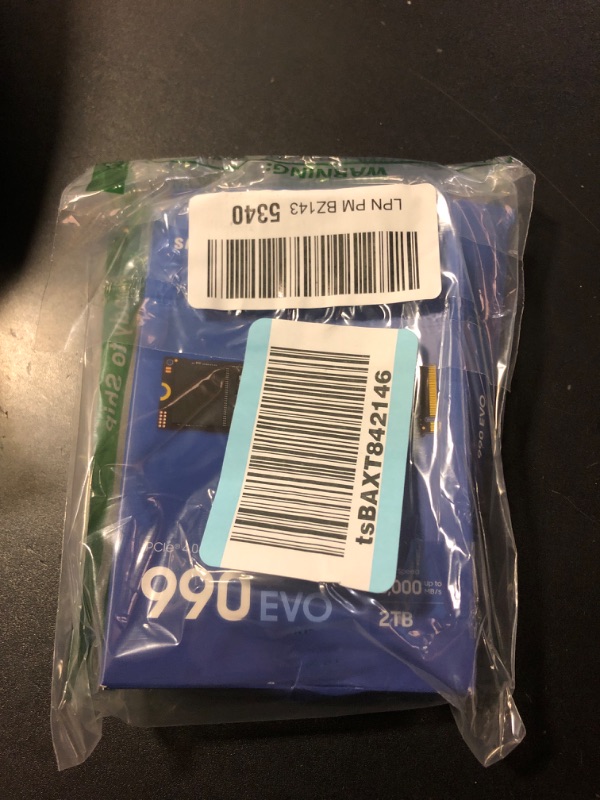 Photo 2 of SAMSUNG 990 EVO SSD 2TB, PCIe Gen 4x4, Gen 5x2 M.2 2280 NVMe Internal Solid State Drive, Speeds Up to 5,000MB/s, Upgrade Storage for PC Computer, Laptop, MZ-V9E2T0B/AM, Black