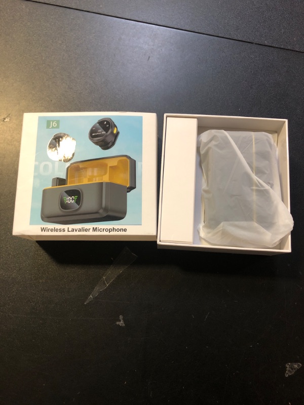 Photo 1 of 2 Pack Wireless Lavalier Microphone for iPhone 15