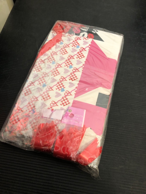 Photo 1 of 24pcs Valentine Party Supply