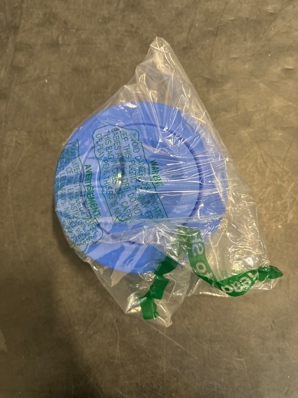Photo 1 of Floating Chlorine Dispenser, Pool Spa Chlorine/Bromine Floater,7" Large Capacity Floating Chlorinator & Bromine Holder Fits 3 Inch Chemical Tablets?Collapsible?