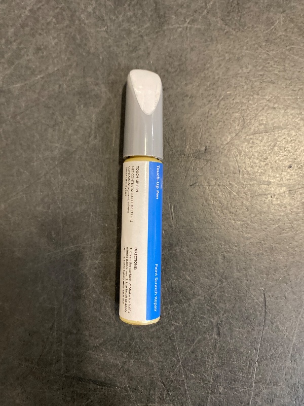 Photo 1 of Touch Up Paint for BMW, Mineral White (A96) Exact Match Touch Up Paint Car Scratch Repair (Mineral White Metallic Tricoat for 2/3/5 Series/X1/2020 X2/18 X3/X4)