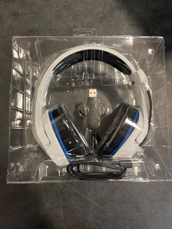 Photo 1 of HyperX HHSS1C-KB-WT/G Cloud Stinger Core – Wireless Gaming Headset, for PS4, PS5, PC, Lightweight, Durable Steel Sliders, Noise-Cancelling Microphone - White
