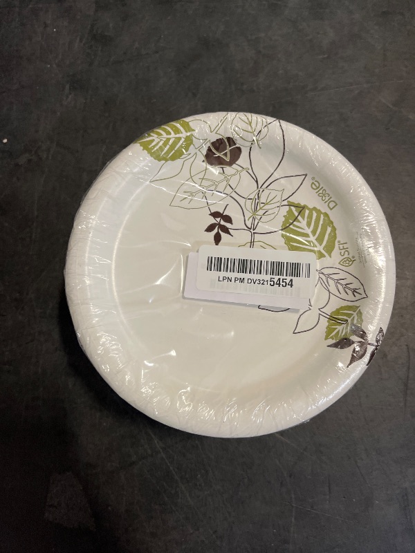 Photo 1 of Dixie Paper Dessert Plates, 6 7/8" Inch, 50 Ct (3)