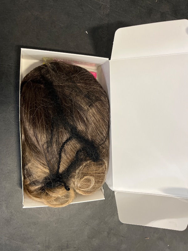 Photo 1 of HMHIFI Long Ombre Blonde Wigs for Women 26 inch Long Wavy Middle Part Wig Ombre Blonde Wigs Upgraded Protein Fiber Hair Replacement Wig Cosplay Costume Halloween Wig(26'' Brown Ombre Blonde)