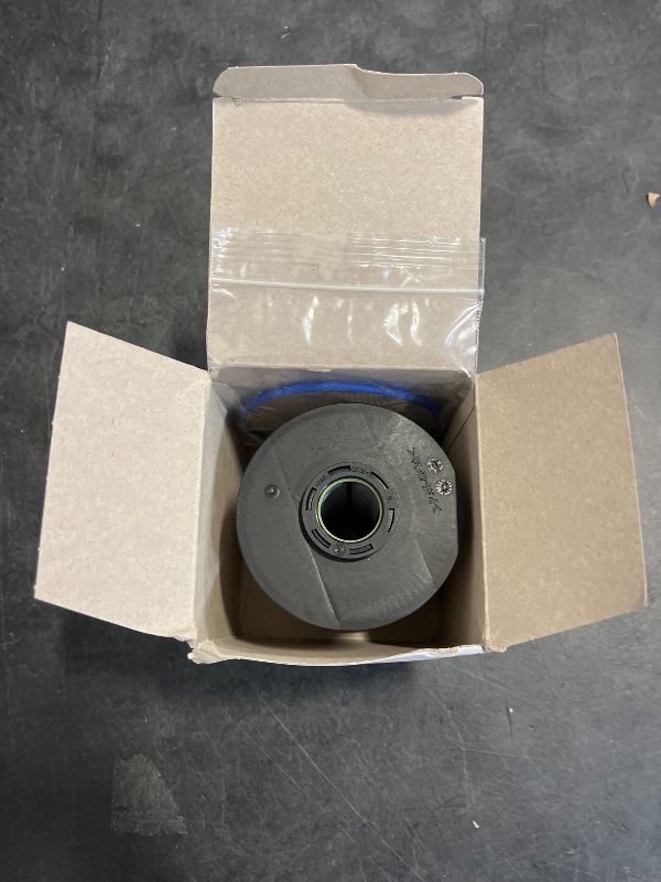 Photo 1 of GM Parts GM Genuine Parts TP1015 (13539108) Fuel Filter Kit with Seals
