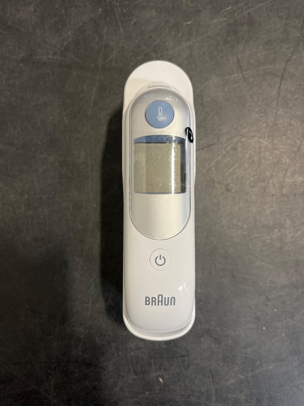Photo 1 of Braun ThermoScan 5 Ear Thermometer - ExacTemp Stability Indicator for Professional Accuracy, Digital Display, Baby and Infant Friendly, No. 1 Brand Recommended by Pediatricians, FSA and HSA Eligible