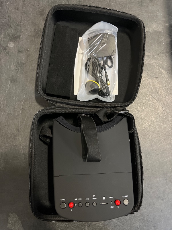 Photo 1 of EV800D FPV Goggles with DVR - 5.8G 40CH 5 Inch Screen Build in Antenna Battery for Analog FPV Camera and Transmitter FPV Drone RC Car Airplane Hobby by Speedybee