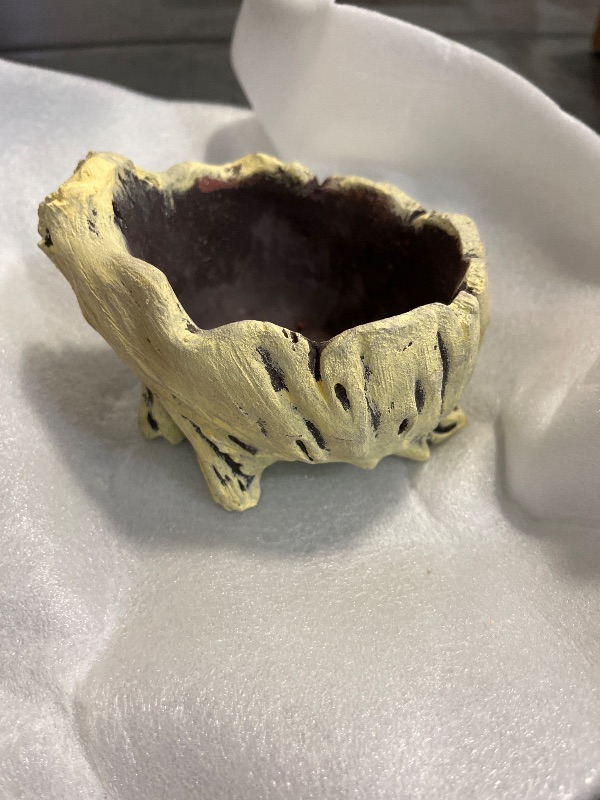 Photo 1 of DIYOMR Pastoral Style Vintage Gardening Pots Bonsai Pot, Imitation Wood Concrete Flower Pot Succulent Cactus Bonsai Planter Pots Container, Size 5.6L x 4.5W x 3.9H