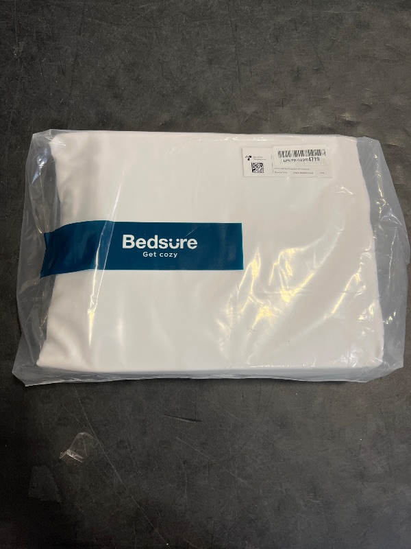 Photo 1 of Bedsure King Size Sheet Set, Cooling Sheets King, Rayon Derived from Bamboo, Deep Pocket Up to 16", Breathable & Soft Bed Sheets, Hotel Luxury Silky Bedding Sheets & Pillowcases, White