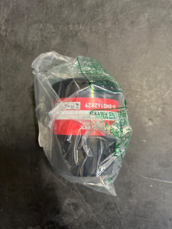 Photo 1 of New Mercury Marine Oil Filter Part # 8M0162829 replace 8M0065104 (NLA)