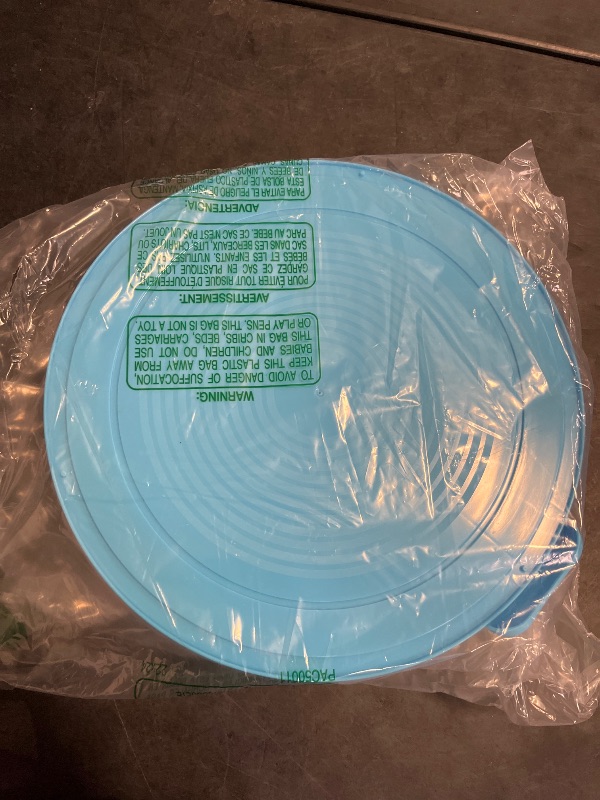 Photo 1 of Teenyyou 12 Inch Large Cake Carrier with Lid and Handle for 12" Round 7" High Cake Adjustable Plastic Cake Stand Portable Cake Transport Container for Pies Cupcakes Cookies Pizza and More