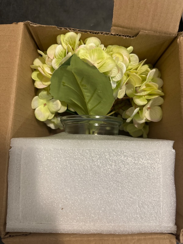 Photo 1 of Hollyone Hydrangea Artificial Flowers with Glass Vase Green Silk Faux Flowers Arrangements in Vase with Faux Water Fake Floral Bulk Bouquet for Home Decor Table Centerpiece Decorations