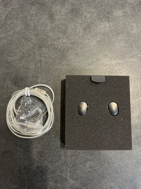 Photo 1 of Moondrop CHU II High Performance Dynamic Driver IEMs Interchangeable Cable in-Ear Headphone