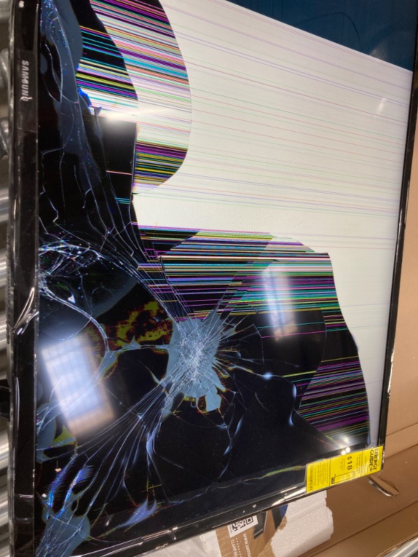 Photo 1 of **see notes please**
SAMSUNG 40-inch Class LED Smart FHD TV 1080P