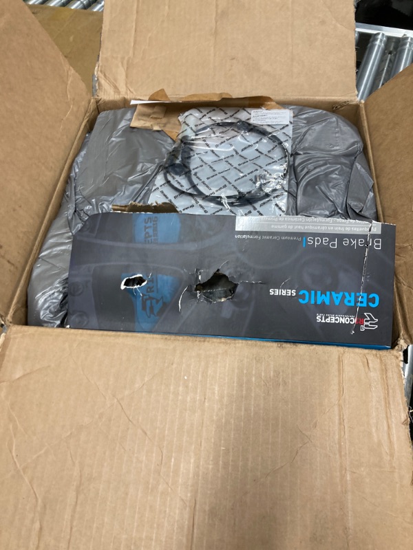 Photo 3 of **see notes**
R1 Concepts Front Brakes and Rotors Kit |Front Brake Pads| Brake Rotors and Pads| Ceramic Brake Pads and Rotors |fits 2004-2010 BMW 535i, 545i, 550i, 645Ci, 650i