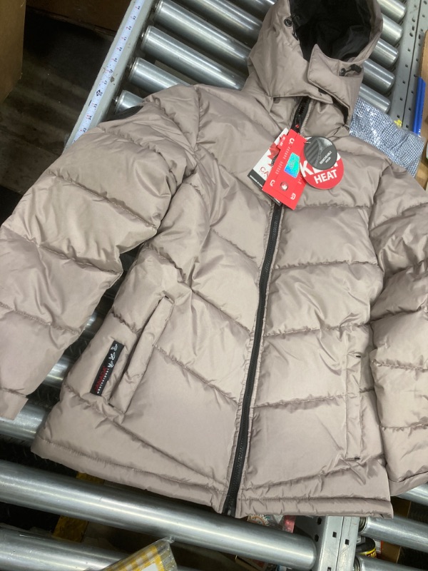 Photo 2 of ==SIMILAR===CANADA WEATHER GEAR Boys' Puffer Jacket - Lightweight Packable Bubble Coat, Water Resistant Outerwear Jackets for Boys (8-20) SIZE L