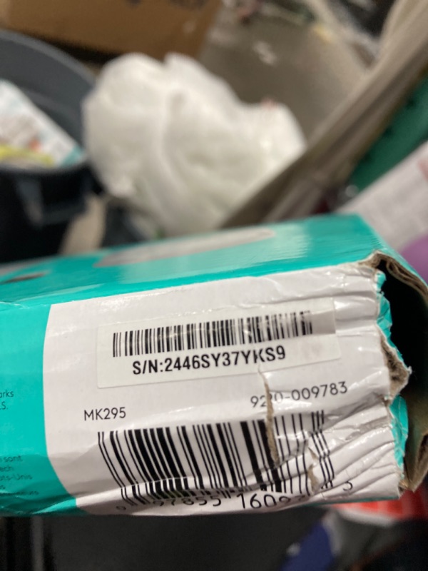 Photo 1 of Logitech MK295 Wireless Mouse & Keyboard Combo with SilentTouch Technology, Full Numpad, Advanced Optical Tracking, Lag-Free Wireless, 90% Less Noise - Off White