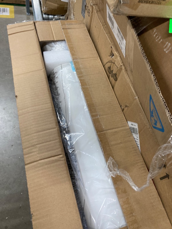 Photo 1 of ***parts only*** HUMSURE Humidifier Suitable for Large Room, 2.4gal/9L Bedroom Silent Humidifier, 3-Speed Ultrasonic Cool Mist Humidifier, Timer, Aromatherapy Cotton, Remote Control, Sleep Mode, White
