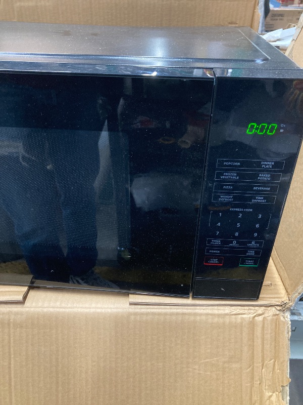 Photo 3 of 1.1 cu. ft. Countertop Microwave Oven in Black


