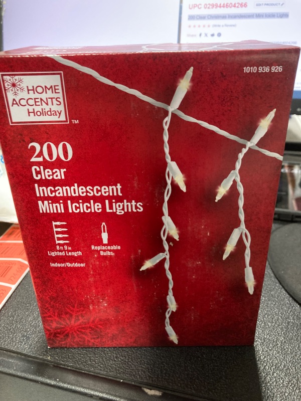 Photo 1 of 200 Clear Christmas Incandescent Mini Icicle Lights