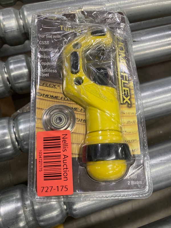 Photo 2 of 1/2 in. - 1 in. O.D. Pipe Size Corrugated Stainless Steel Tubing Cutter
