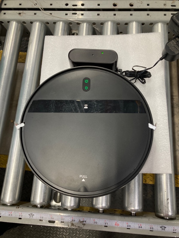Photo 1 of ****PARTS ONLY****Robot Vacuum and Mop Combo