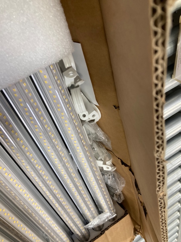 Photo 1 of 
12 Pack 100W 8FT LED Shop Light, super bright 15000LM 5000K V Shape 8' led shop lights
