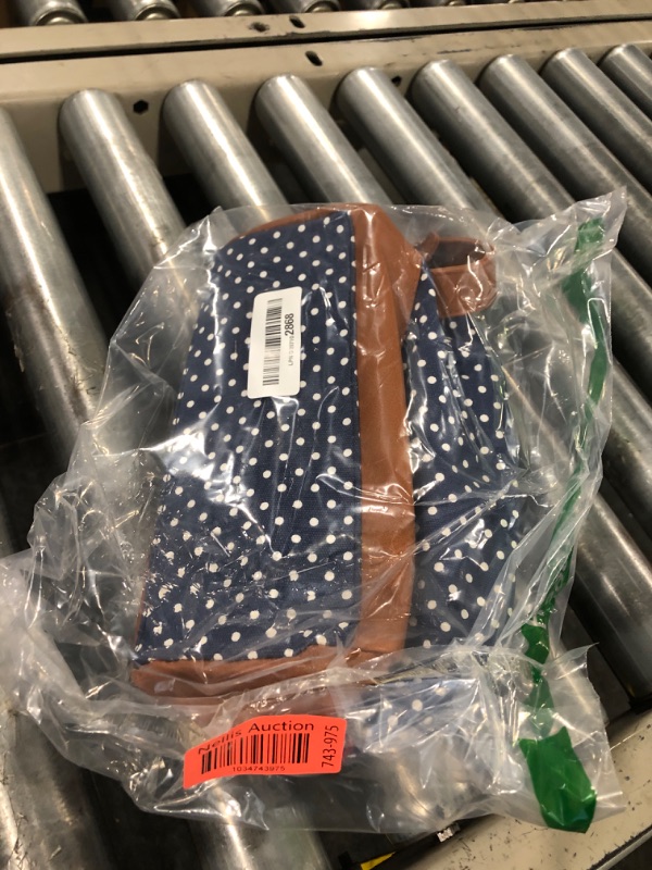 Photo 1 of ***USED***SMALL BAG ONLY***Sucipi Weekender Bags for Women Travel Duffel Bags with Shoe Compartment Overnight Bag Carry on Duffel Bag with Toiletry Bag for Travel Daily Use Hospital L(21")