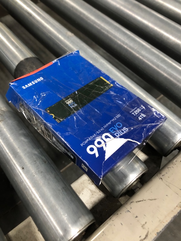 Photo 1 of SAMSUNG 990 EVO Plus SSD 4TB, PCIe Gen 4x4 | Gen 5x2 M.2 2280, Speeds Up-to 7,250 MB/s, Upgrade Storage for PC/Laptops, HMB Technology and Intelligent Turbowrite 2.0, (MZ-V9S4T0B/AM)